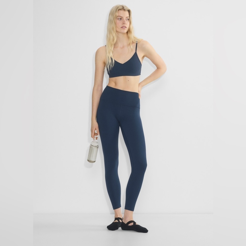 Aritzia Golden BUTTER Cheeky Hi-Rise Legging